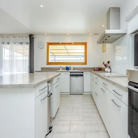 Pastel - Piscine - Jardin Вилла Saint-Sulpice (Oise)