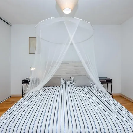 Pastel - Piscine - Jardin Вилла